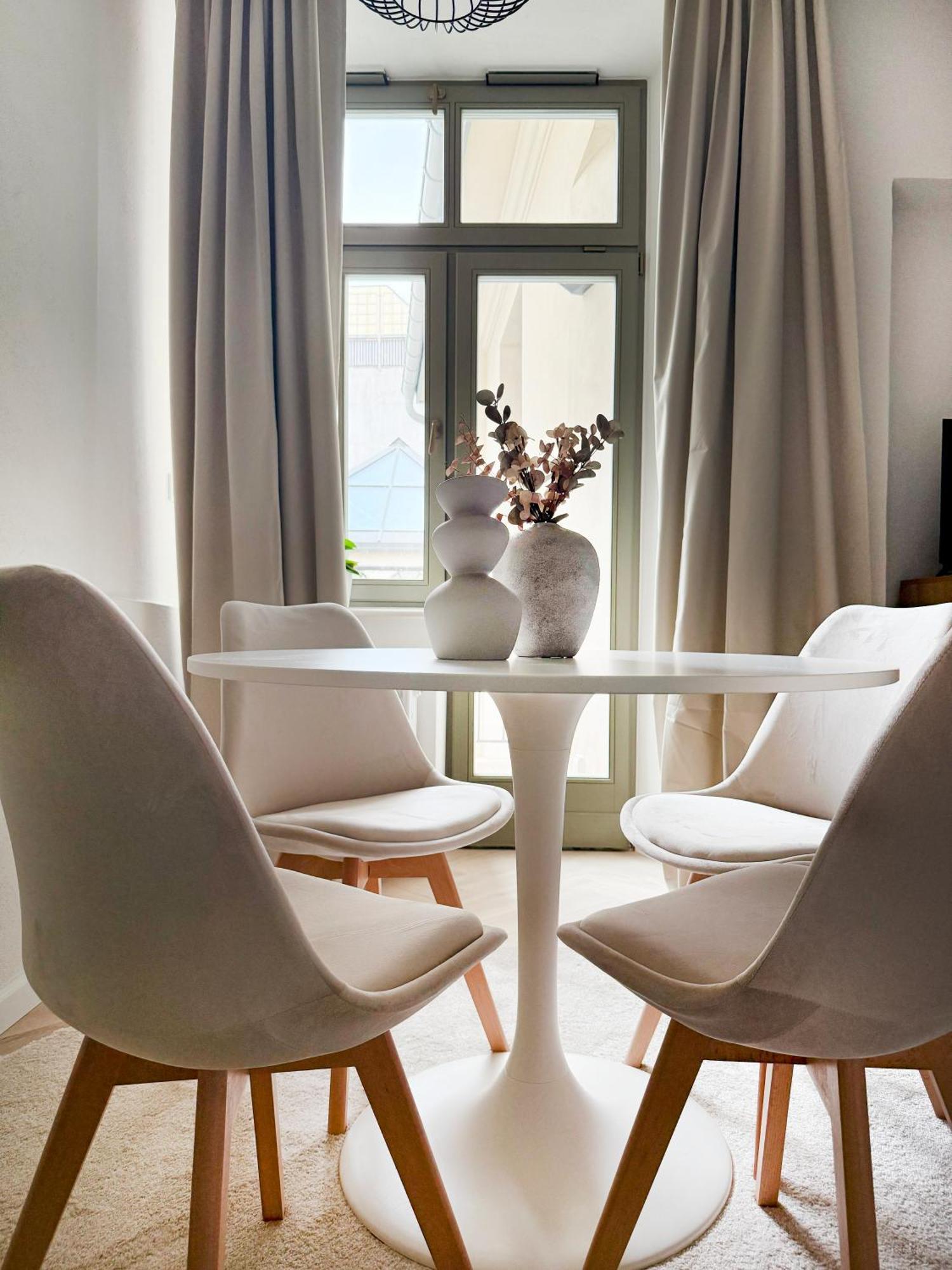 Apartment Premium With Air Conditioning For Couples In The Heart Of Krakow, Main Square Krakau