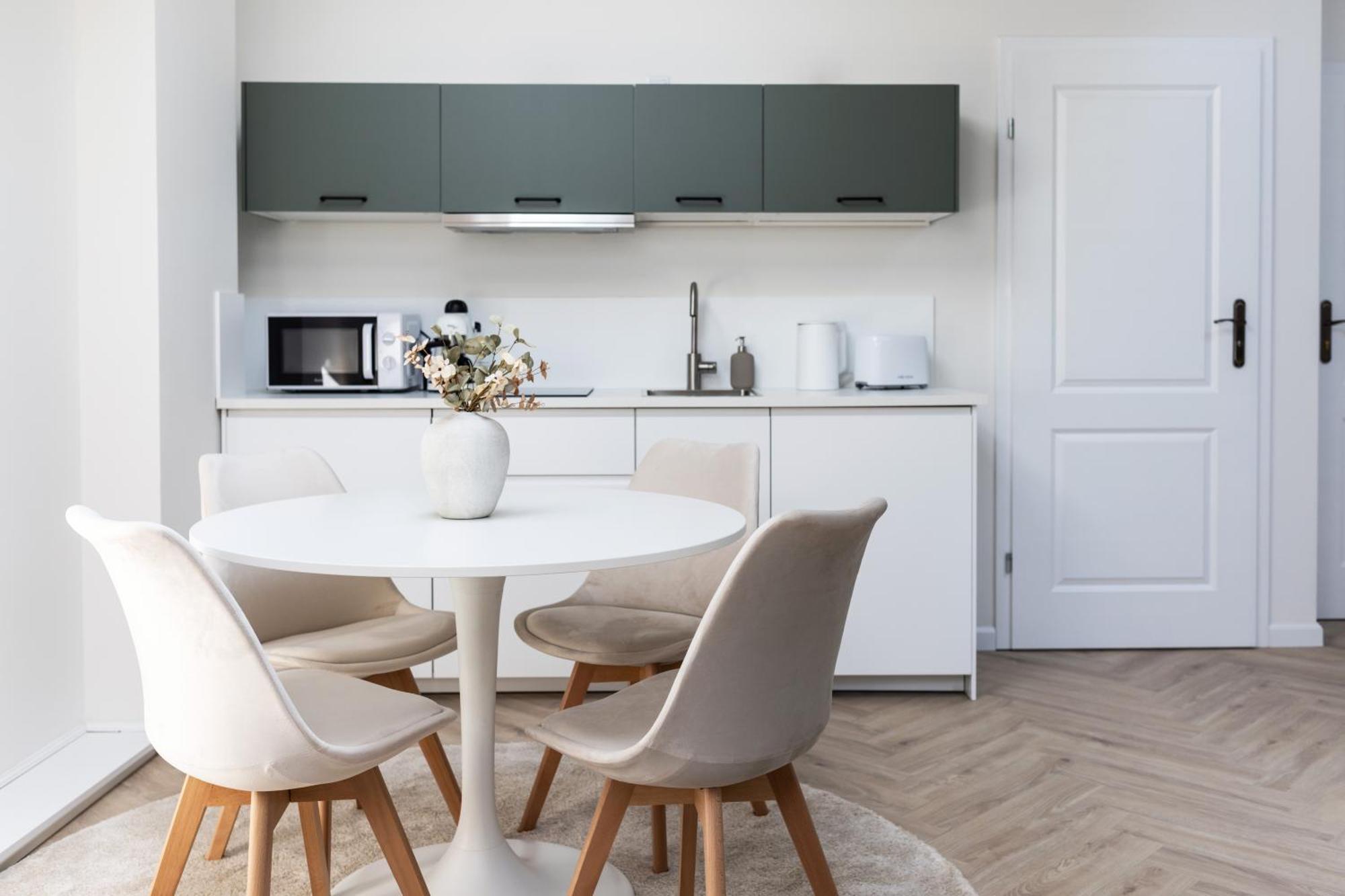 Premium With Air Conditioning For Couples In The Heart Of Krakow, Main Square