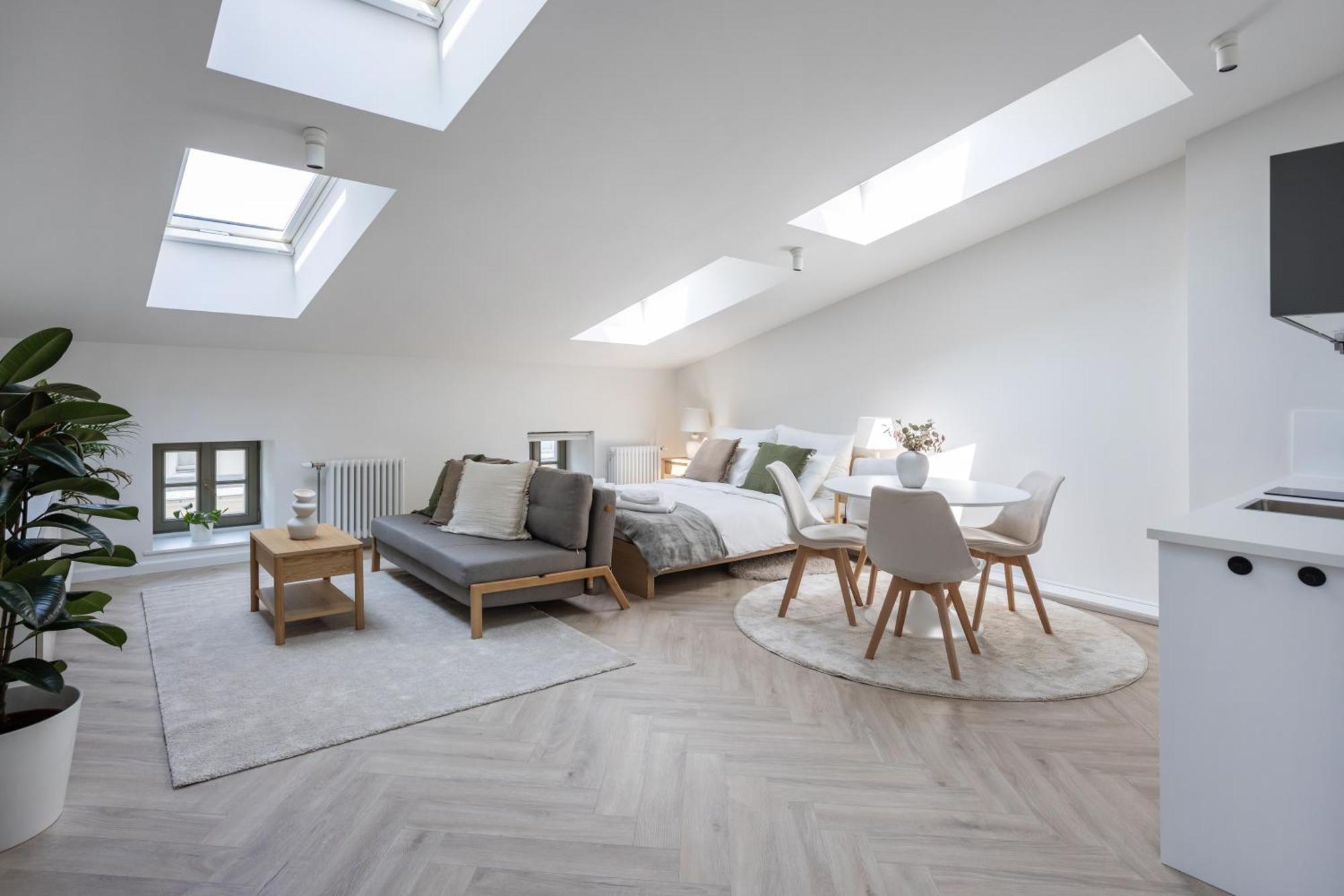 Premium With Air Conditioning For Couples In The Heart Of Krakow, Main Square Apartment *