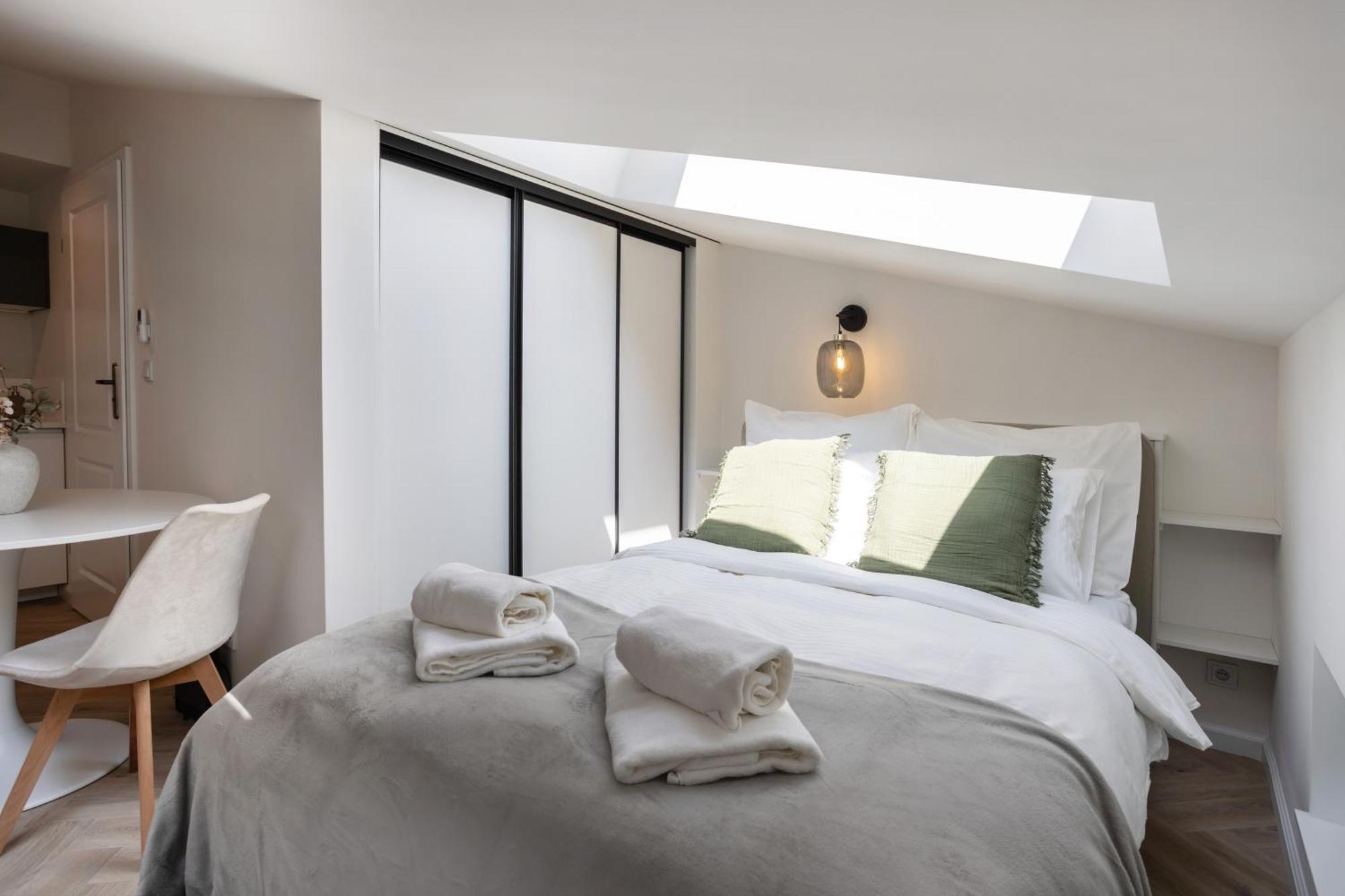 Apartment Premium With Air Conditioning For Couples In The Heart Of Krakow, Main Square *