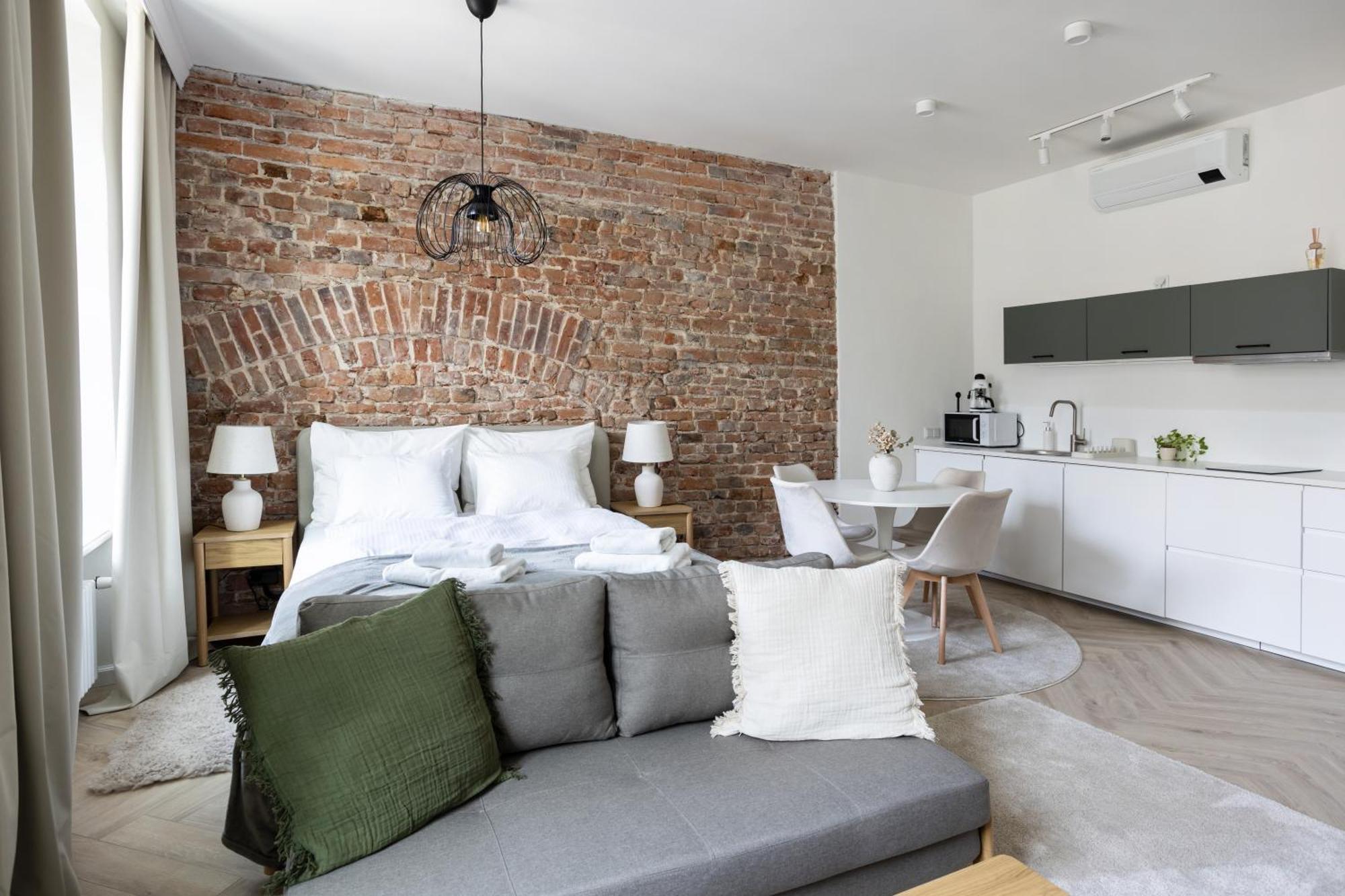 Apartment Premium With Air Conditioning For Couples In The Heart Of Krakow, Main Square