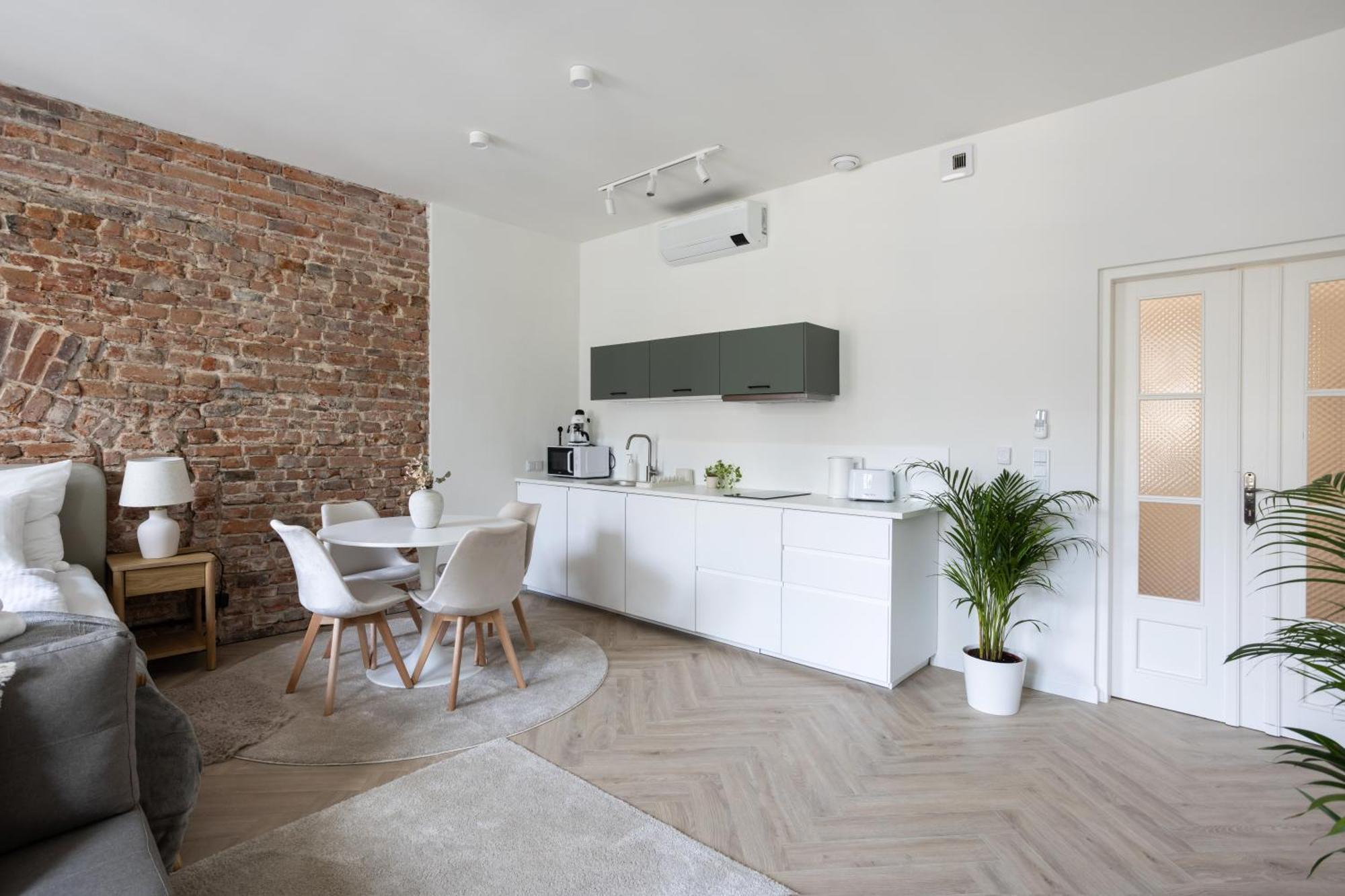 Apartment Premium With Air Conditioning For Couples In The Heart Of Krakow, Main Square *